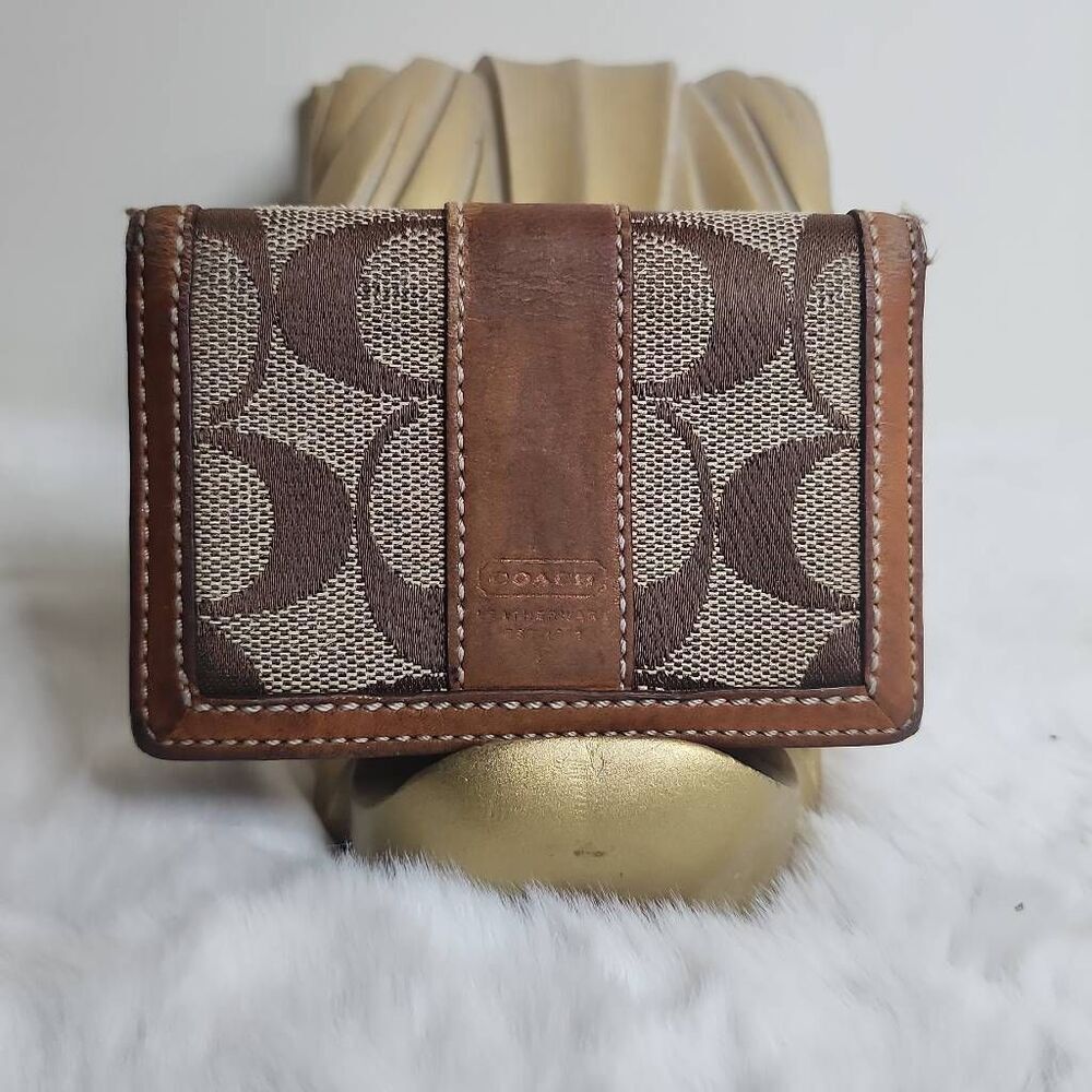 Coach Signature Canvas Card Wallet